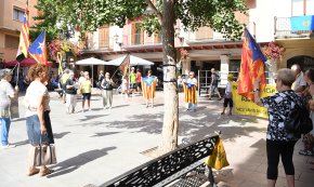 Les Àvies i Avis fan una crida a participar a la manifestació de la Diada, a Barcelona