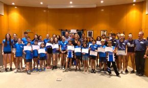 L'Ajuntament fa un reconeixement al Club Atletisme Cambrils pels èxits aconseguits aquesta darrera temporada