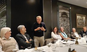 Jaime Alguersuari, pilot i fundador de la revista Solo Moto, convidat del Rotary Cambrils