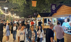 El vi de les DO del territori i l'oferta gastronòmica dels establiments cambrilencs han protagonitzat una exitosa Mostra del Vi i la Gastronomia