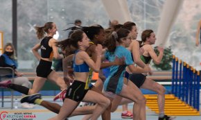 Noa Antón i Aina Ferré del Club Atletisme Cambrils aconsegueixen un or i un argent al campionat de Catalunya de tardor