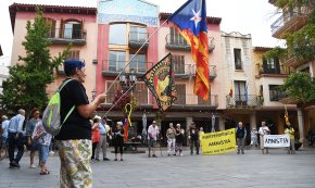 Les Àvies i Avis per la Independència segueixen dempeus