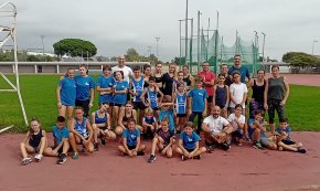 Una cinquantena d'atletes del Club d'Atletisme Cambrils participen al 13è Campionat Social d'Atletisme en Pista