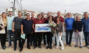 Vent d'Estrop Vogadors de Cambrils lliura el Premi a la Concòrdia Fede Baillo a l'Associació d'Antics Alumnes de la Salle