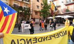 Les Àvies i Avis per la Independència segueixen dempeus