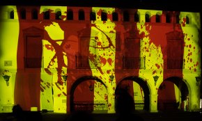 Un mapping projectat a la Casa de la Vila enceta la commemoració a Montbrió dels 400 anys de la segregació de Cambrils