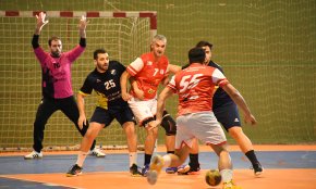 El CH Cambrils s'imposa a la complicada pista de l'AE Aula quallant el millor partit de la temporada
