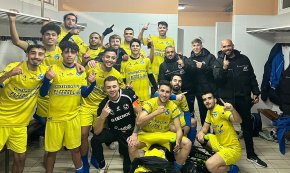 Treballada victòria del Cambrils Unió B al camp de l'Alcover que li serveix per refermar el seu liderat