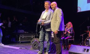 L'Ajuntament rep el guardó honorífic de l'AGIPCAT pel treball amb la comunitat gitana