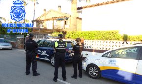 Desmantellada a Cambrils una xarxa d'explotació sexual de dones