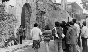 Homenatge als defensors de Cambrils en el Setge de 1640, al portal del Carrer Major / Desembre 1978