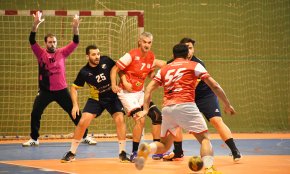Ajustadíssima derrota del CH Cambrils a la pista de l'Handbol Molins després de cinc victòries seguides