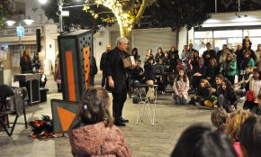 El Mag Dodó captiva el públic familiar amb un divertit espectacle de màgia al carrer