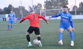 El Cambrils Unió cau derrotat davant el Reddis, el líder del grup