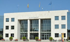 Tensió al ple per una moció de l'AdC sobre el salari mínim