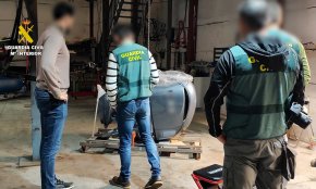 Detenen a Tarragona i Almeria 19 persones d'una xarxa que portava migrants en pasteres taxi del nord d'Àfrica a l'Estat