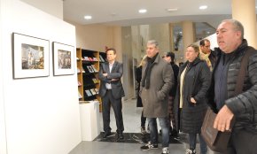 S'inaugura a la sala Àgora l'exposició fotogràfica «Amb gust de mar» de l'Agrupació Fotogràfica Cambrils