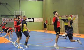 El CH Cambrils no surt de la dinàmica negativa de resultats i encaixa una nova derrota a casa contra el CH Ribes