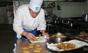Vuit semifinalistes competiran, aquest proper divendres, a la final del concurs de cuina «De la Mar als Fogons»