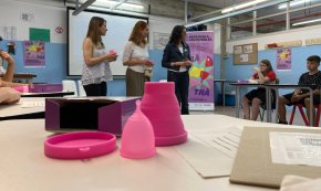 La Generalitat facilitarà productes menstruals reutilitzables gratuïts a totes les dones amb la regla a Catalunya