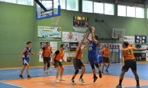 El Cofran 95 CB Cambrils s'endú la victòria a la pista del CB La Selva gràcies a un tercer període impecable