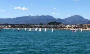 Una cinquantena de regatistes participen a l'Easter Camp del Club Nàutic Cambrils