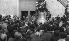 Benedicció de la campana de l'església parroquial de Santa Maria / 1967