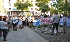 El Consell de Barri de Vilafortuny puntualitza que «no ha pres mai la decisió de presentar cap denúncia contra l'ocupant de l'antiga residència Montemar»