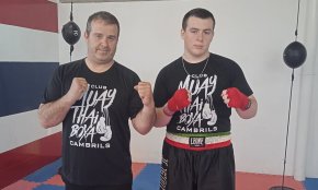 Dos atletes del Club MuayThai i Boxa Cambrils competeixen a Reus