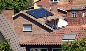 En Comú Podem vol crear una oficina tècnica a l'Ajuntament per assessorar la ciutadania en la transició energètica