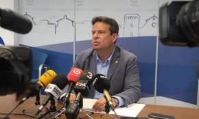 Oliver Klein: «És una aliança de perdedors. No mereixen ni ser regidors ni alcaldes de Cambrils»