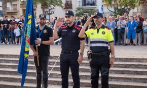 S'inaugura el Campionat Internacional de Futbol 7 per Policies amb una desfilada dels equips