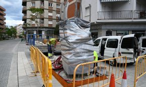 Imminent inauguració de l'escultura de David Callau a la plaça d'Aragó