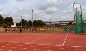 Prop de 400 alumnes de 5è de primària participen als IV Jocs Esportius Escolars de Cambrils