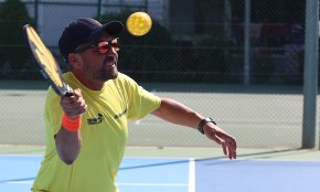 El Pickleball, un nou esport emergent, arriba al Club de Pàdel Cambrils