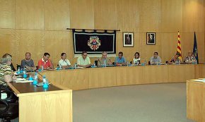 El ple extraordinari aprova la creació d'una empresa pública empresarial per gestionar el sòl i el patrimoni públic