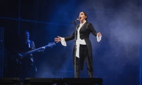 La carismàtica Luz Casal enlluerna Cambrils en el darrer concert del Festival Internacional de Música (conté galeria fotogràfica)