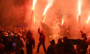 30a edició de la Nit del Foc, tot a punt per tornar a «cremar» els carrers del Barri Antic 