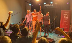 Èxit incontestable de la primera edició de Barretes tot i celebrar-se a l’Ateneu Juvenil