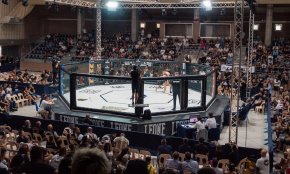 La competició d'MMA més important de l'Estat passa per Cambrils i omple el pavelló (Conté galeria fotogràfica)