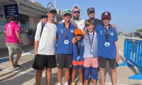 L'equip d'Optimist del Club Nàutic Cambrils torna amb quatre trofeus de la Regata Terres de Mestral