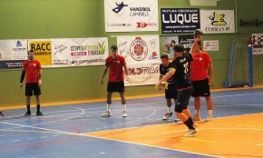 El CH Cambrils surt derrotat de la pista del Berga