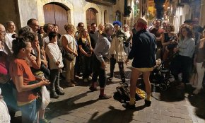 La disbauxa i l’humor de l’espectacle MDR (Mort de riure) de Los Galindos estrena el cicle de l’Escena en Gira a la Torre del Llimó