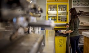 Més de 90 bars i restaurants de Cambrils aposten pel reciclatge a través del segell 'Ecohostelers'