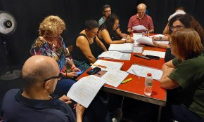 Històries curtes en espais tancats, l'estrena de La Teca Teatre per aquest Nadal