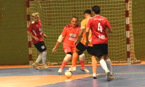 El Laguna perd dos punts al darrer minut de partit