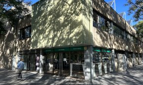 El bar del Palau Municipal d'Esports podria convertir-se en un espai per les entitats esportives