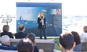 La campiona olímpica Theresa Zabell apadrina el Sailing Training Camps