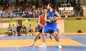 Domini total del CB Cambrils a la pista del Bàsquet Teresianes
