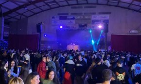 Els joves es fan seva la Festa Major de la Immaculada al Palau d’Esports